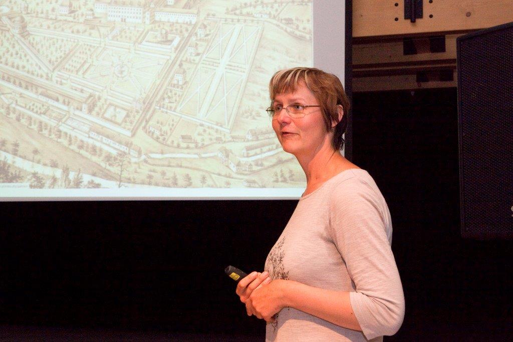 Ing. Lenka Křesadlová Ph.D.  Národní památkový ústav 